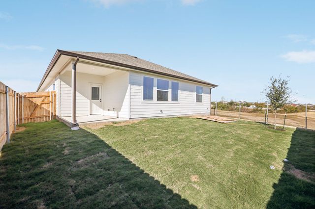 174 Dorian DR, Buda, TX 78610
