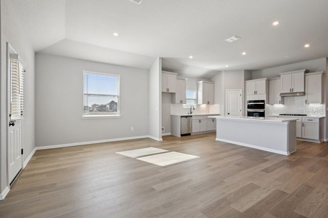 174 Dorian DR, Buda, TX 78610