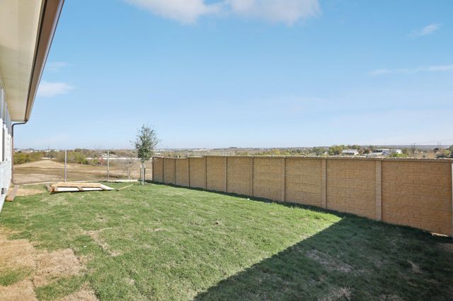 174 Dorian DR, Buda, TX 78610