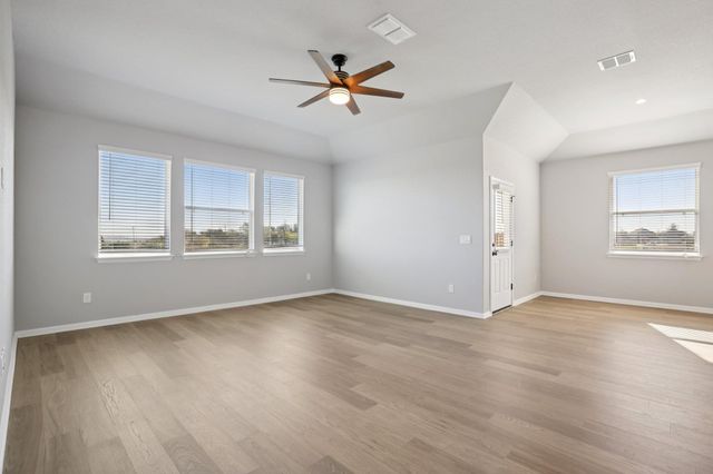 174 Dorian DR, Buda, TX 78610