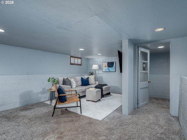 1108 V St, Vancouver, WA 98661