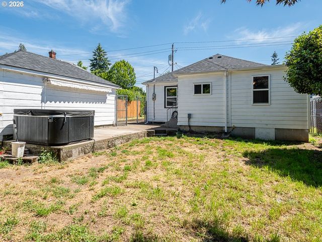 1108 V St, Vancouver, WA 98661