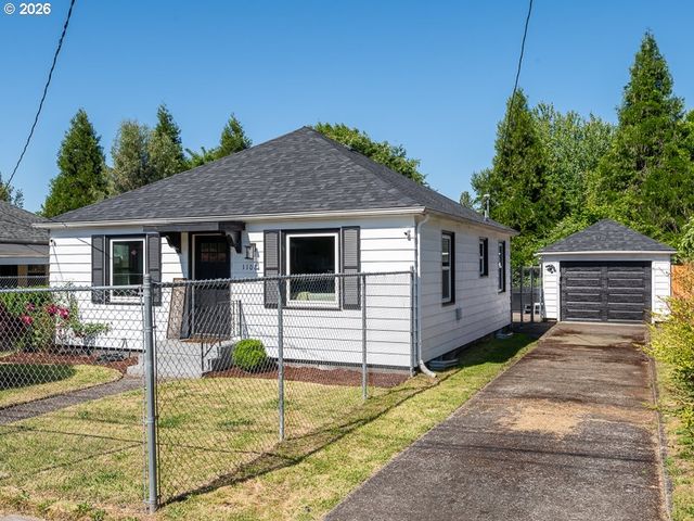 1108 V St, Vancouver, WA 98661