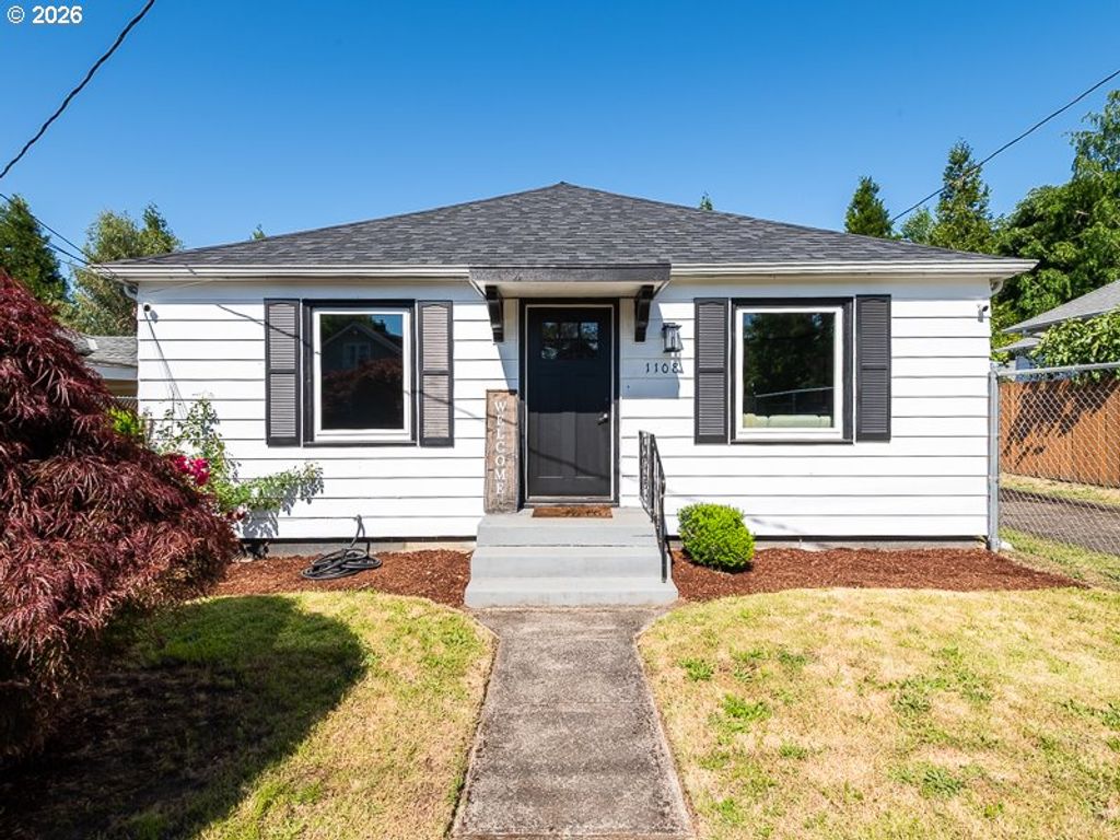1108 V St, Vancouver, WA 98661
