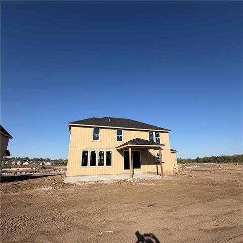 2344 Foxtail Drive, Kearney, MO 64060