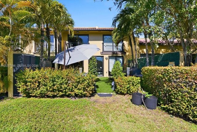 3629 Estepona Avenue E27, Doral, FL 33178