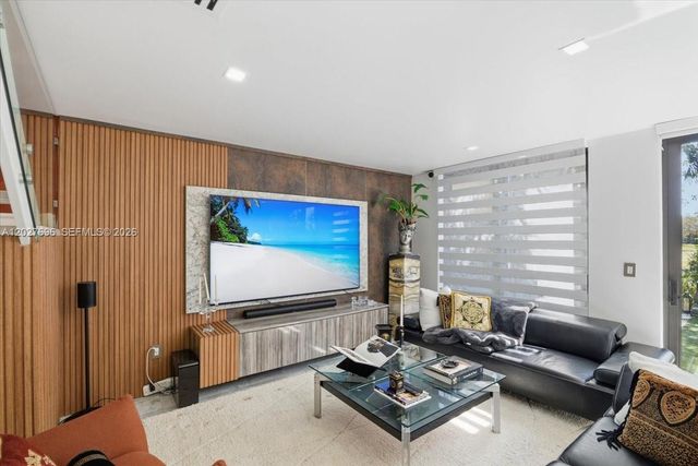 3629 Estepona Avenue E27, Doral, FL 33178