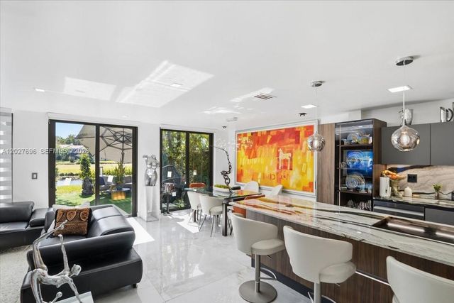 3629 Estepona Avenue E27, Doral, FL 33178
