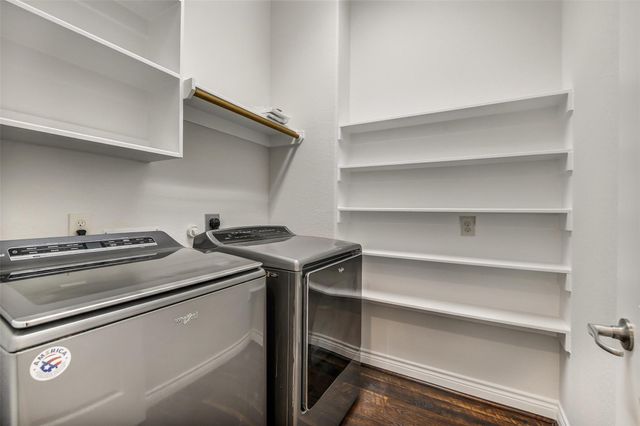 285 W Fork Drive, League City, TX 77573