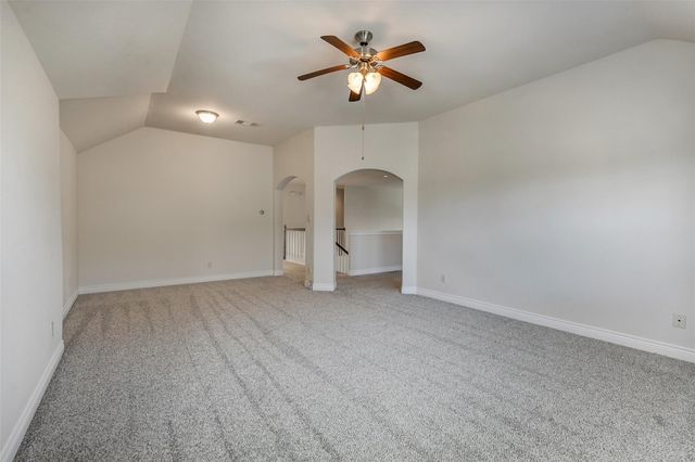 285 W Fork Drive, League City, TX 77573