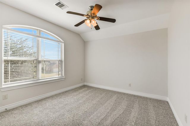 285 W Fork Drive, League City, TX 77573