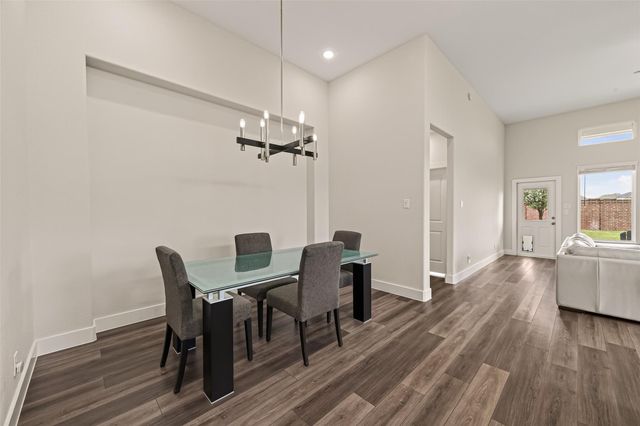 208 Dauphin Bay Court, Katy, TX 77493