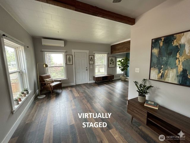 1270 Retsil Road E, Port Orchard, WA 98366
