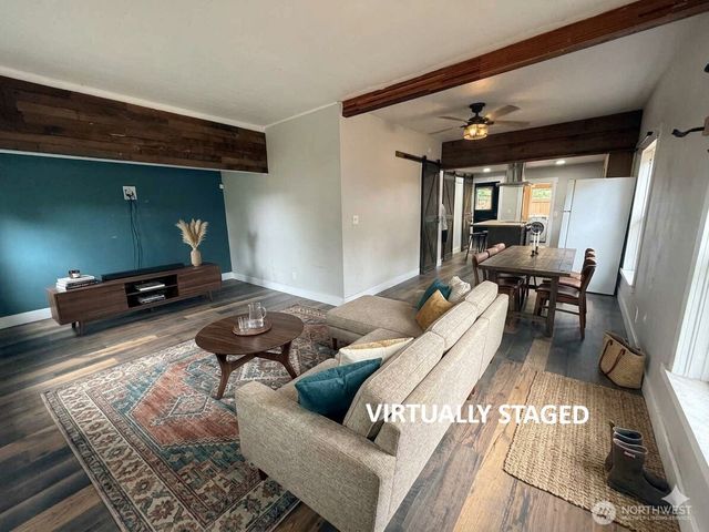 1270 Retsil Road E, Port Orchard, WA 98366