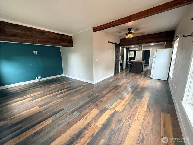 1270 Retsil Road E, Port Orchard, WA 98366
