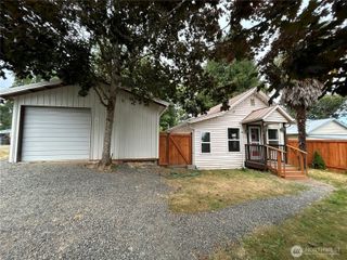 1270 Retsil Road E, Port Orchard, WA 98366