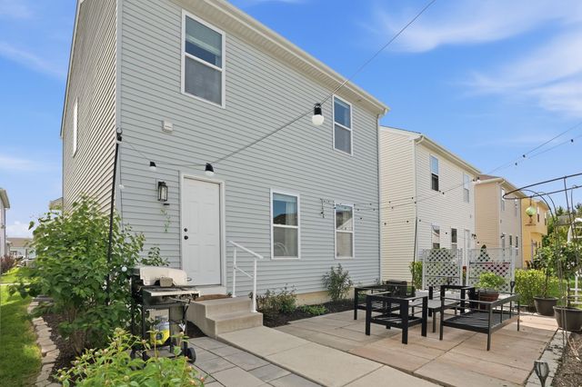 12713 Ellsworth Lane, Crown Point, IN 46307