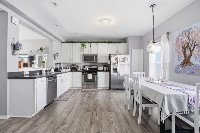 12713 Ellsworth Lane, Crown Point, IN 46307