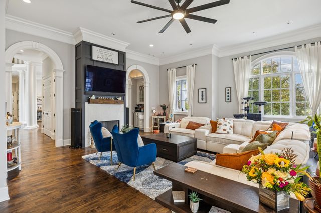 1255 Morning Glory Ct, Brentwood, TN 37027