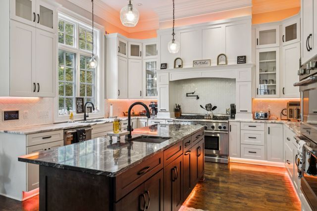 1255 Morning Glory Ct, Brentwood, TN 37027