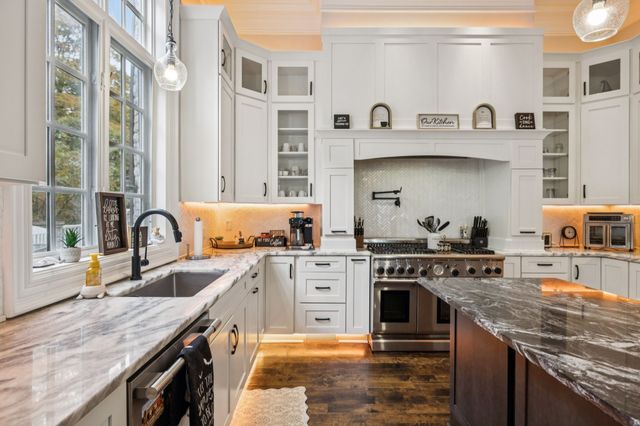 1255 Morning Glory Ct, Brentwood, TN 37027