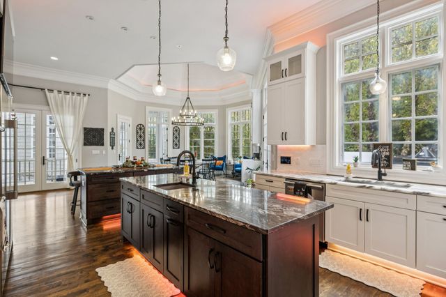 1255 Morning Glory Ct, Brentwood, TN 37027