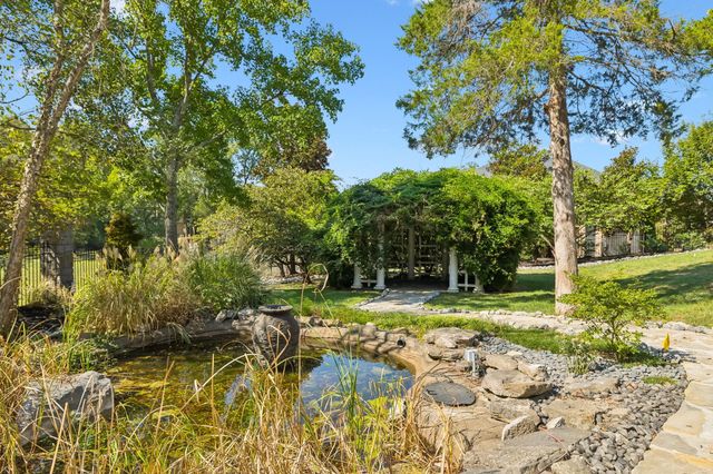 1255 Morning Glory Ct, Brentwood, TN 37027