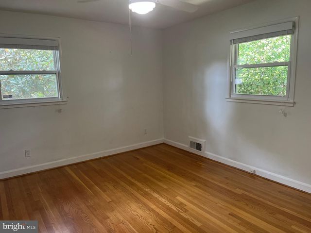 1108 ARCHER CT, Alexandria, VA 22312