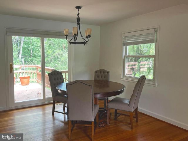 1108 ARCHER CT, Alexandria, VA 22312