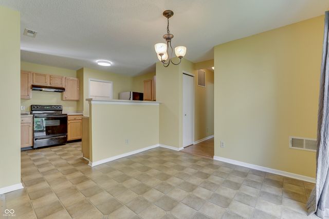 2316 Bristol Drive, Franklin, IN 46131