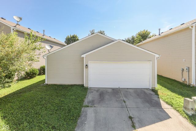 2316 Bristol Drive, Franklin, IN 46131