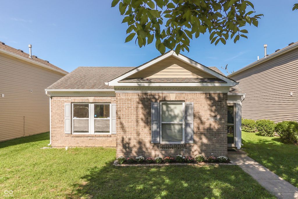 2316 Bristol Drive, Franklin, IN 46131