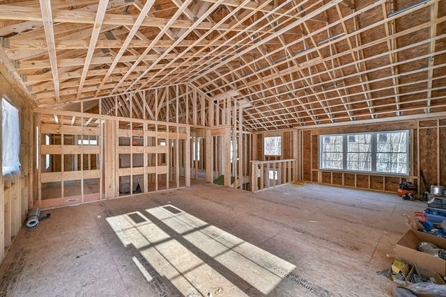 86 Ramshorn Road, Charlton, MA 01507