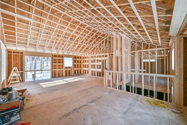 86 Ramshorn Road, Charlton, MA 01507