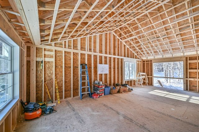 86 Ramshorn Road, Charlton, MA 01507