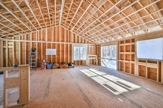 86 Ramshorn Road, Charlton, MA 01507