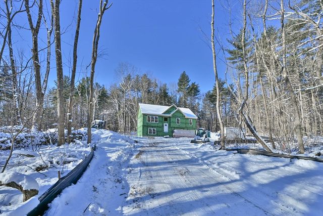 86 Ramshorn Road, Charlton, MA 01507