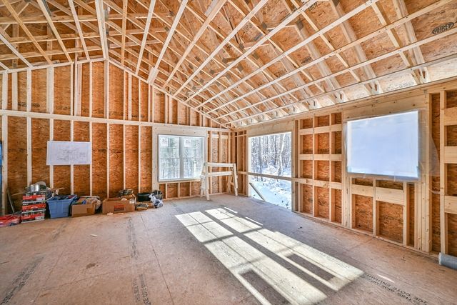 86 Ramshorn Road, Charlton, MA 01507