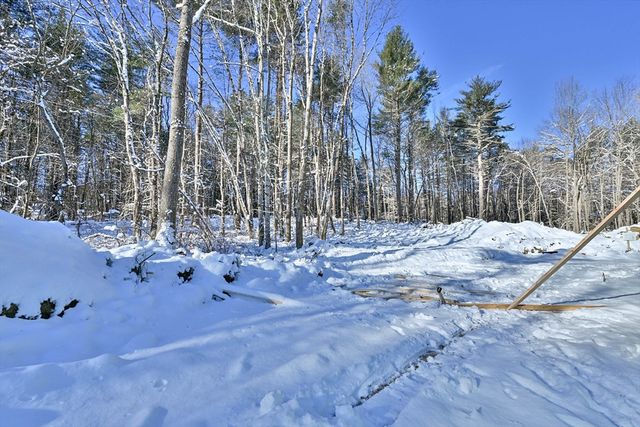 86 Ramshorn Road, Charlton, MA 01507