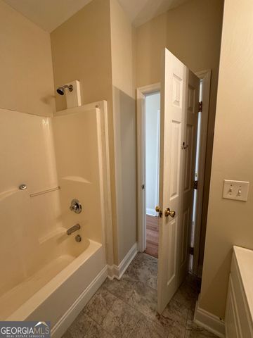 34 Woodberry Drive SE, Silver Creek, GA 30173