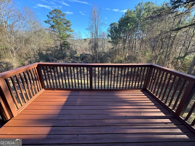 34 Woodberry Drive SE, Silver Creek, GA 30173