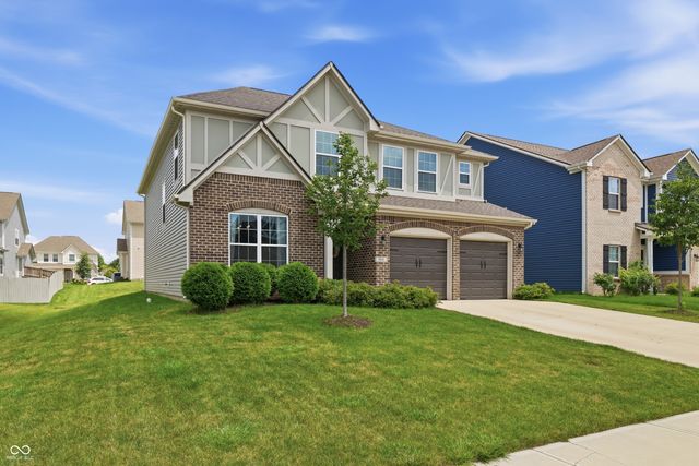 5693 Terracotta Trace, Mccordsville, IN 46055
