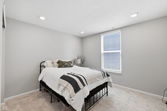5693 Terracotta Trace, Mccordsville, IN 46055