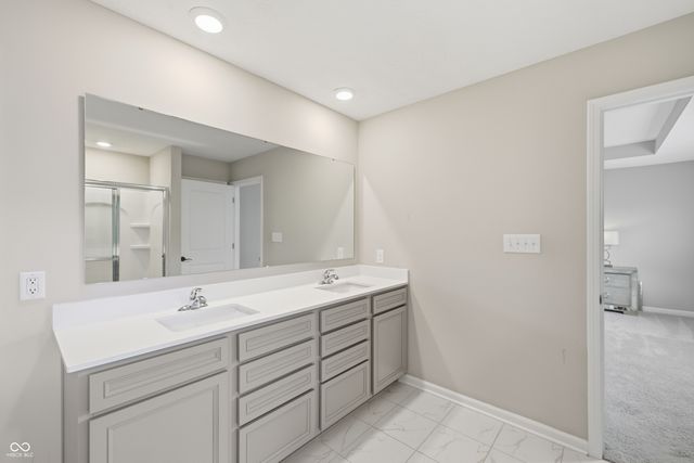 5693 Terracotta Trace, Mccordsville, IN 46055