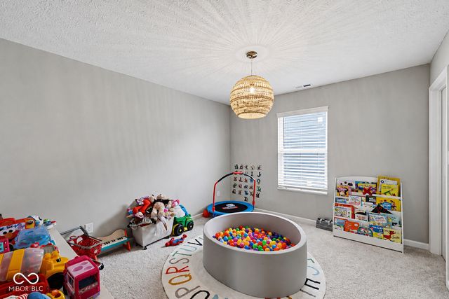 5693 Terracotta Trace, Mccordsville, IN 46055