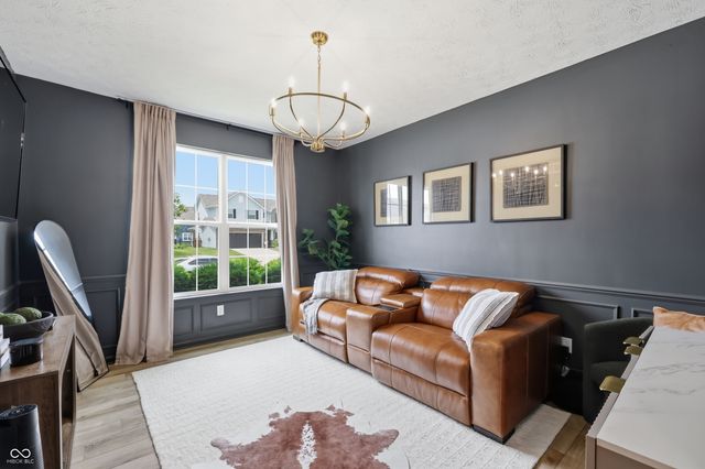 5693 Terracotta Trace, Mccordsville, IN 46055