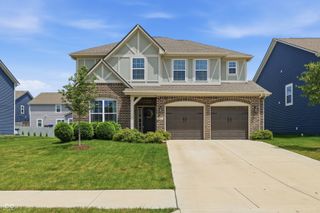 5693 Terracotta Trace, Mccordsville, IN 46055