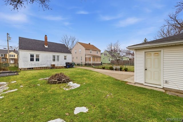 307 76th Street, Niagara Falls, NY 14304