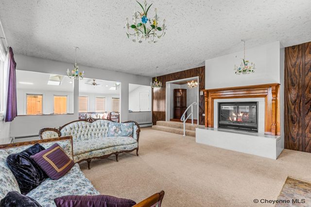 502 HARVARD LN, Cheyenne, WY 82009