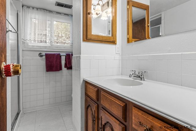 502 HARVARD LN, Cheyenne, WY 82009